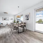 Beachterracetwo- Eg, Meerblick, Terrasse, Kamin, Sauna *