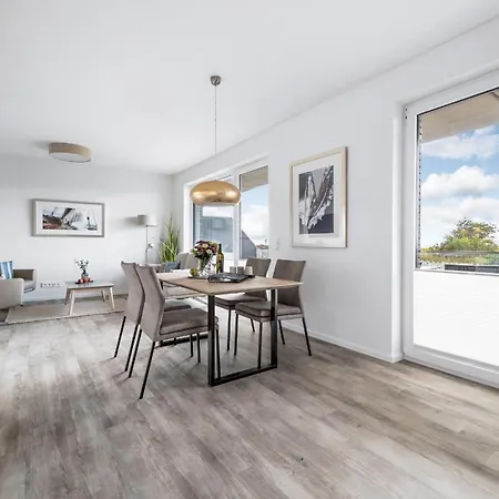 Beachterracetwo- Eg, Meerblick, Terrasse, Kamin, Sauna *